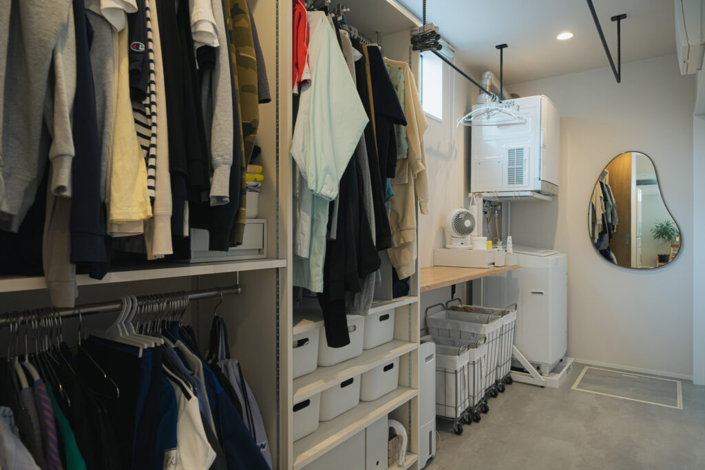 洗う、干す、畳む、収納するが全部叶う乾太くんのあるランドリールーム